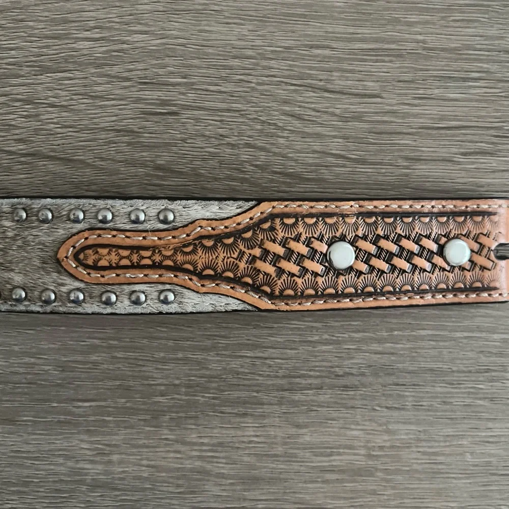 Nocona Genuine Leather Brown and Silver Unisex Western Belt 28
